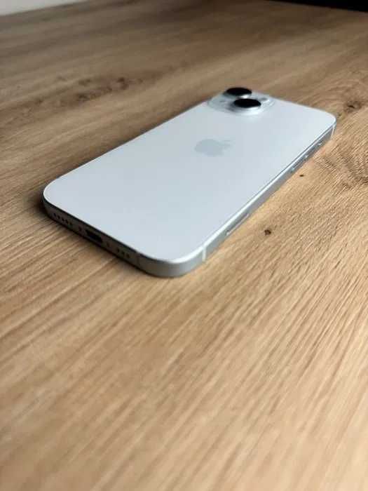 Apple iPhone 15 128GB / stan idealny / Bateria: 100%
