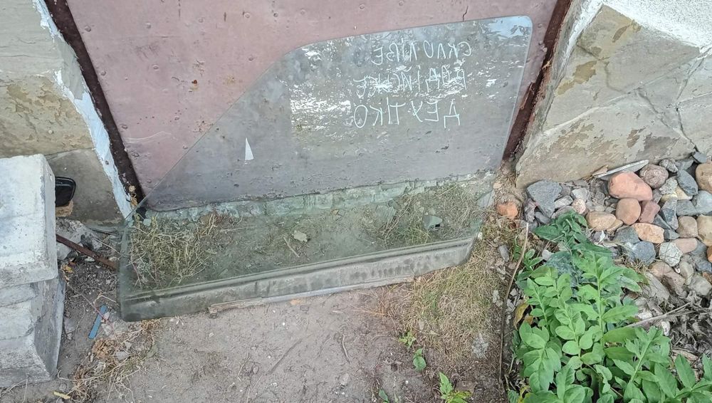 Стекло левое водительское Деу Тико ! ORIGINAL !