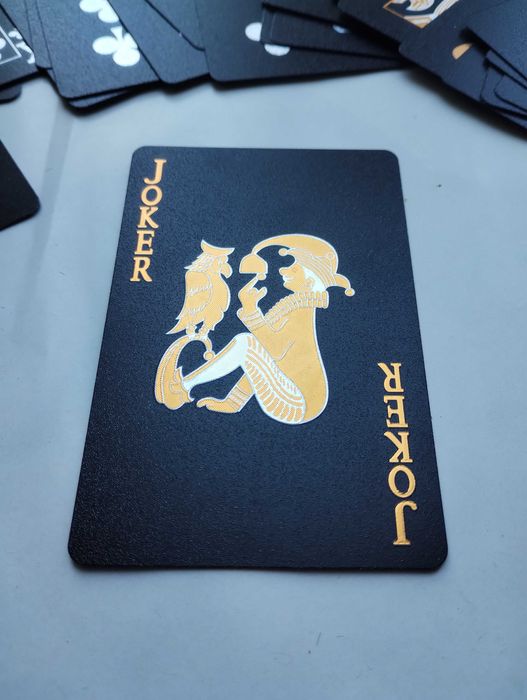 Карты игральные пластиковые Люкс черные золотые премиум водонепроницае