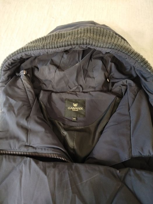 Жіночий пуховик на тінсулейті