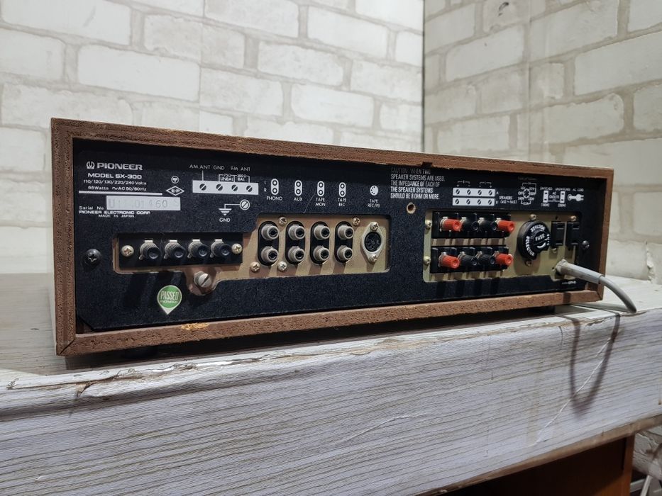Стерео ресивер PIONEER SX-300, б/у з Німеччини