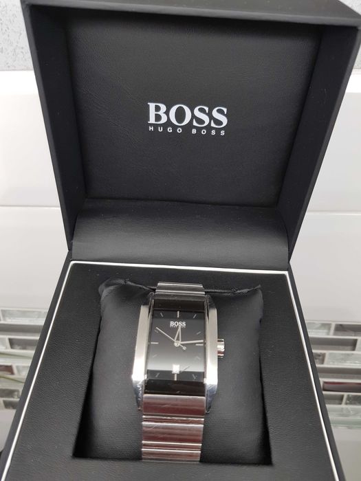 Męski zegarek prostokątny *Hugo Boss*