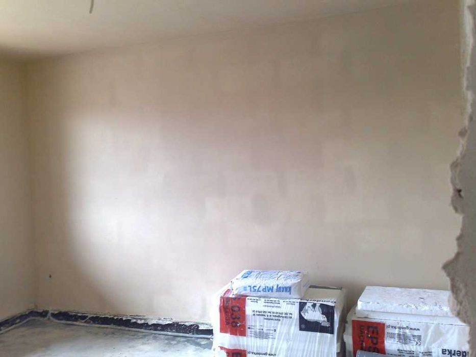 TYNKI MASZYNOWE , gipsowe , cementowo-wapienne ,  Kujawsko-Pomorskie