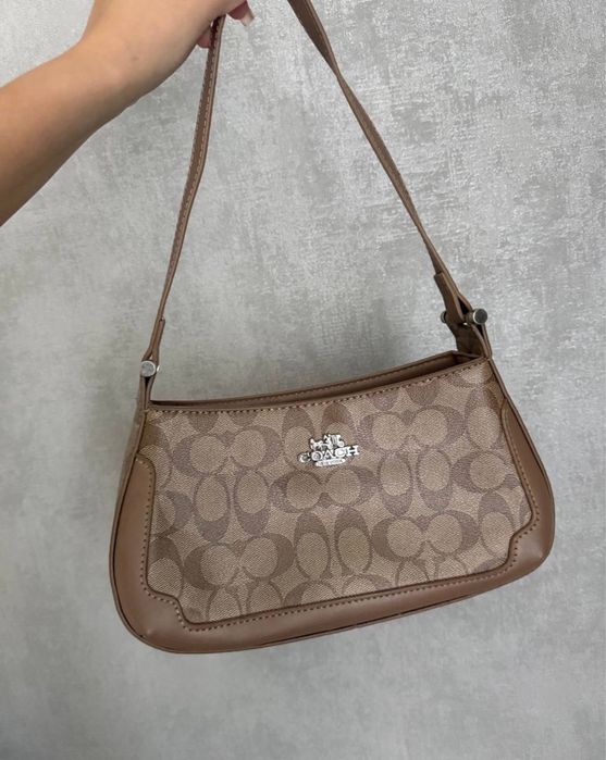 Продам сумку Coach б/у