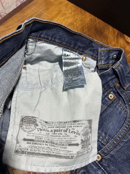 Джинси Levis 501