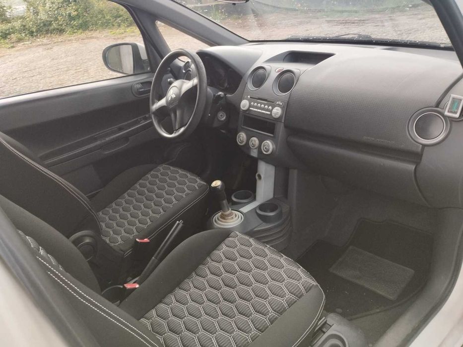 Mitsubishi Colt 2006