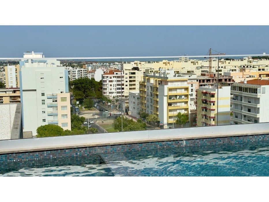 Palácio BR Avenida - com piscina na cobertura e amplo terraço e vis...