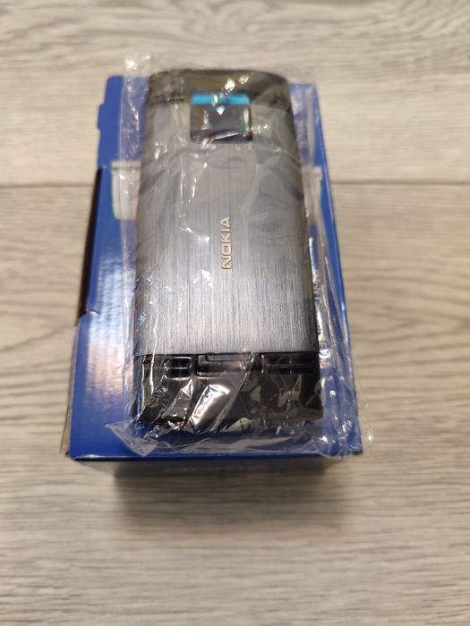 Мобильный телефон Nokia X2-00 red 
Моби