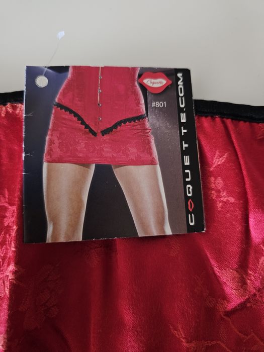 Saia, tam S, Coquette (Nova)