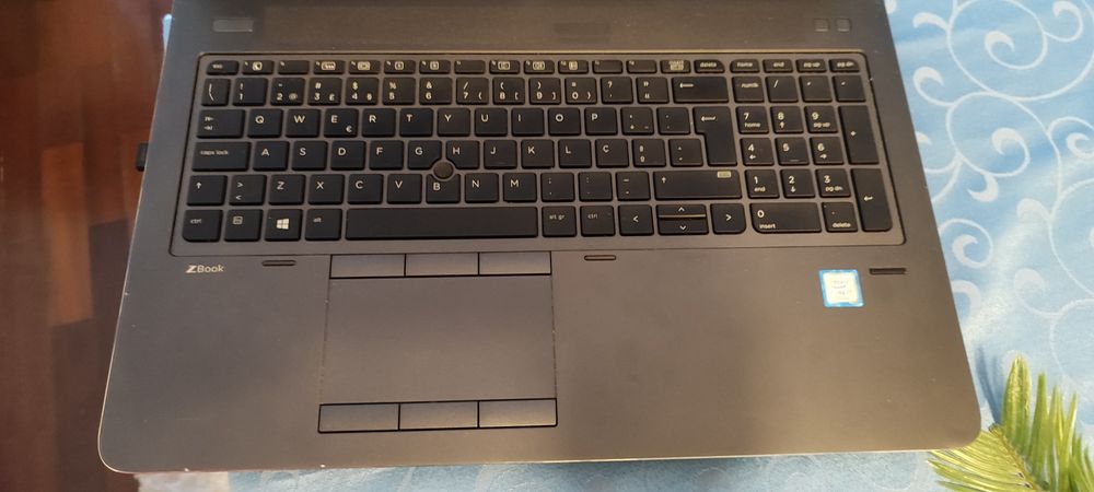 HP ZBook i7-7700HQ | 16GB RAM | SSD + HDD