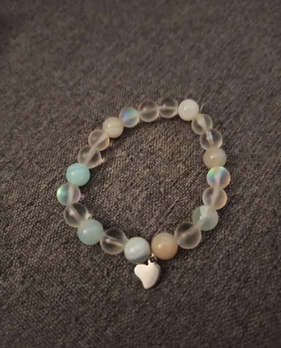 Bransoletka z kamieni