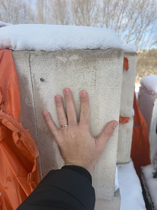 Продам газоблок Aeroc