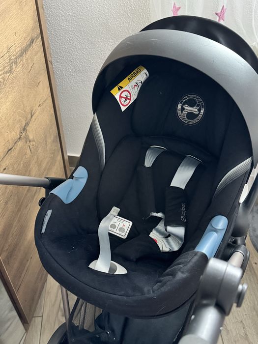 Carrinho de bebe. cybex melio com ovonho e adaptadores