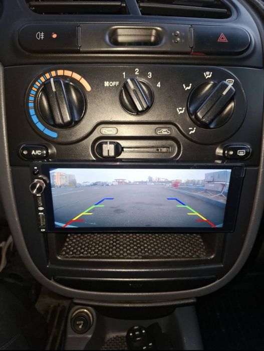 Автомагнітола 6.86 1DIN з CarPlay та Android Auto