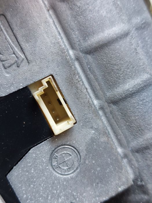 blokada kierownicy kolumna kierownicza bmw e87 e82 e85 e90 e91 e84 x1