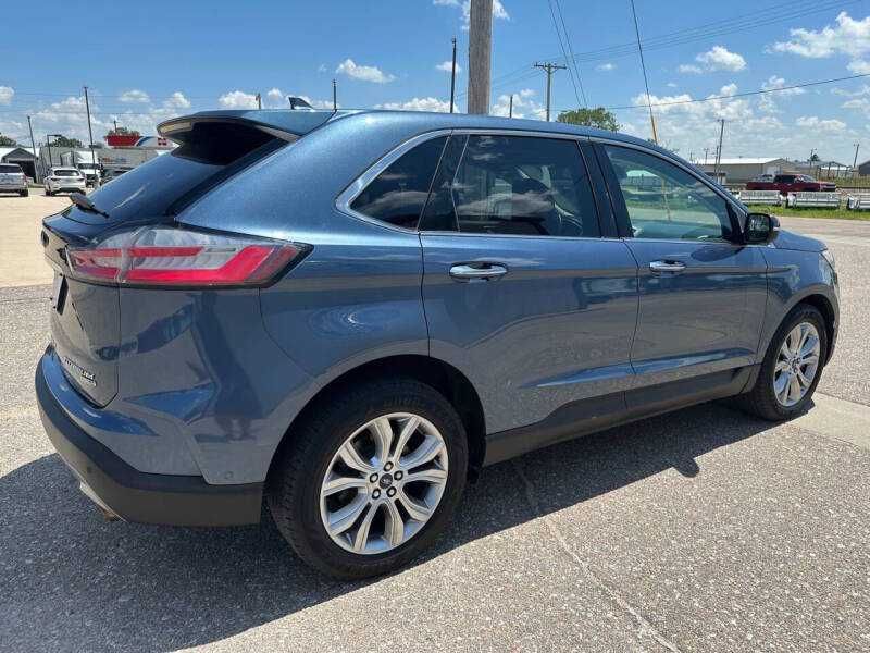 2019 Ford Edge Titanium