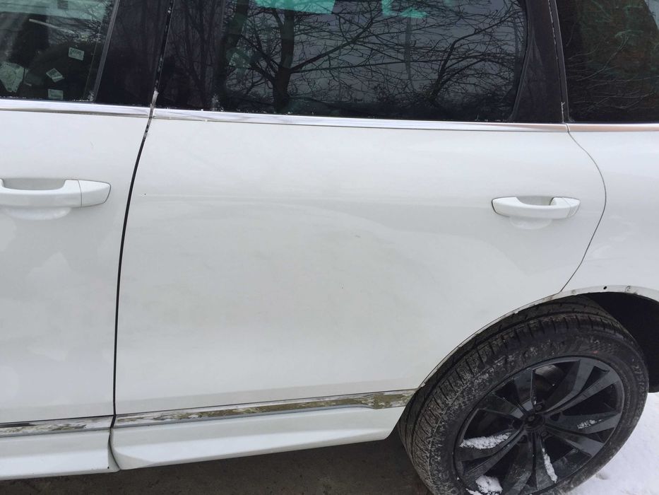 Дверь дверка двери двері ліва передня задня Volkswagen Touareg NF