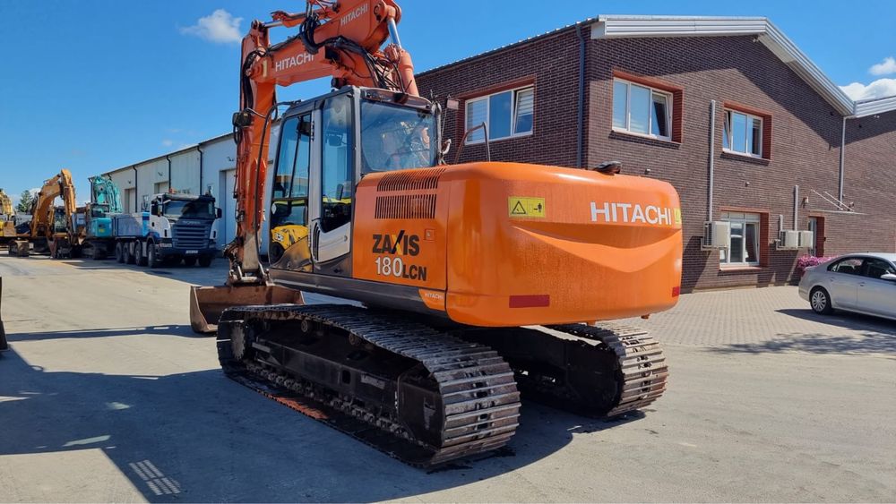 Экскаватор Hitachi ZX 180 , 2010 г