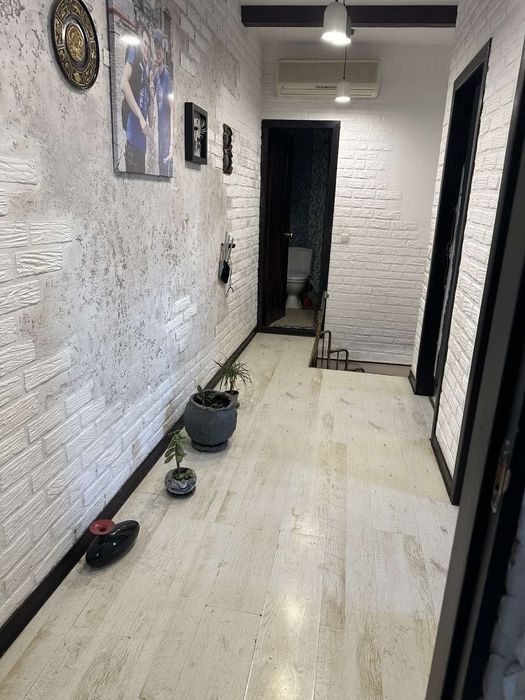 Сдаю дом в центре  города,со своим двориком, недалеко от Жд Вокзала