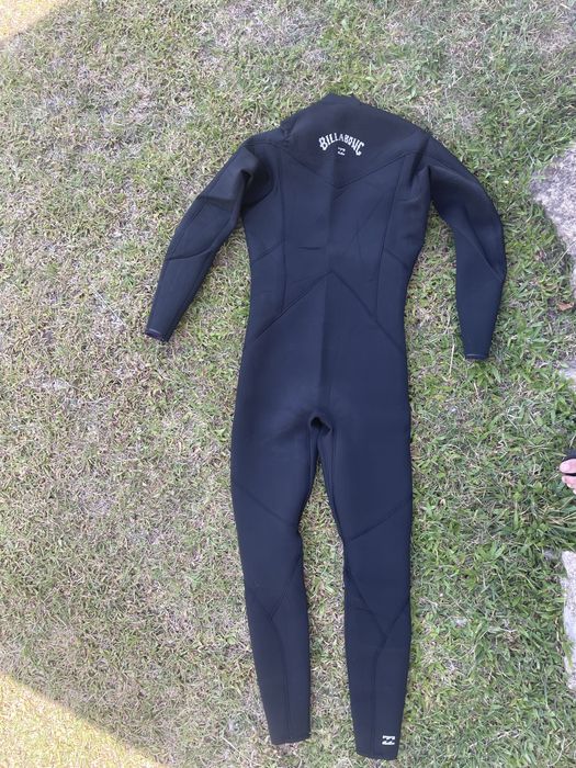 Fato de Surf Billabong 3/2mm tamanho L (como novo)