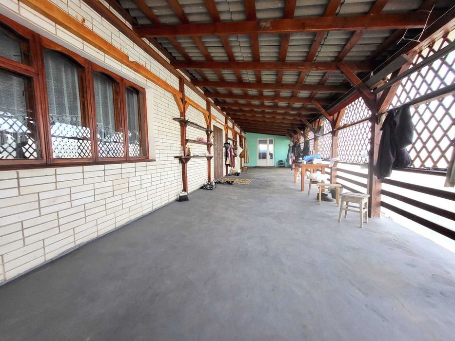 (8) Продається будинок з ділянкою в с. Гавришівка 9890