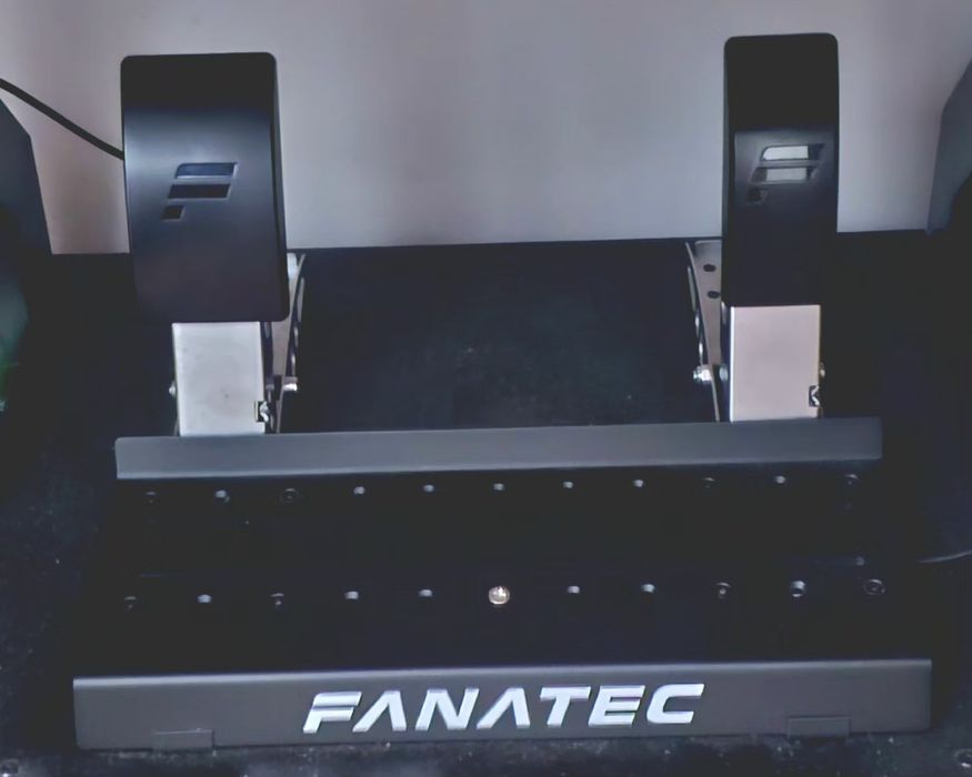 Fanatec Volante Gran Turismo DD Pro 5nm
Volante Fanatec Gran Turismo D