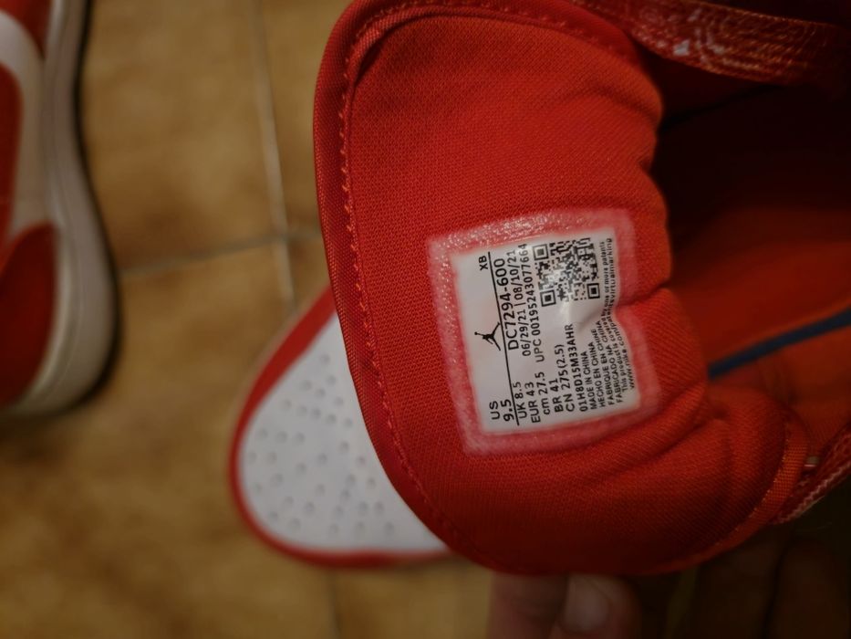 Nike Air Jordan 1 MID SE