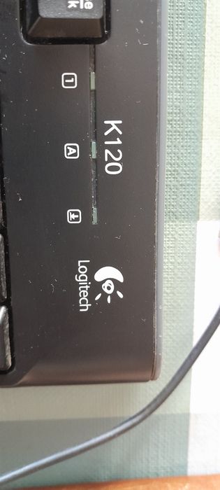 Logitech Keyboard64283908475137121