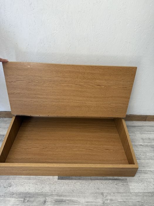 Armário para guardar jóias, entre outros