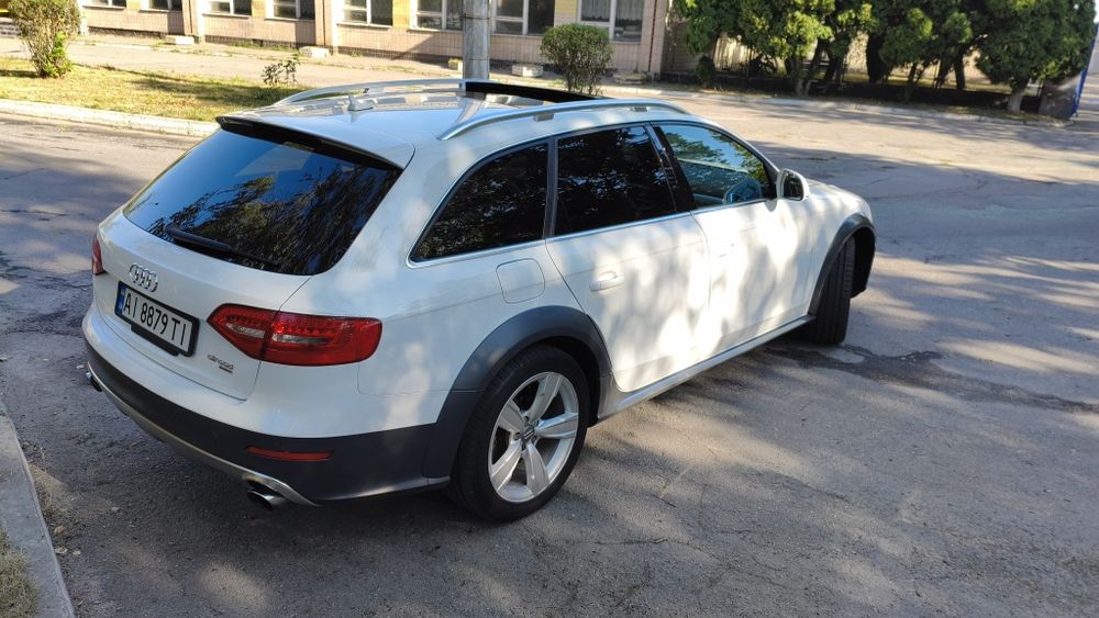 Продам Audi A4 B8 allroad