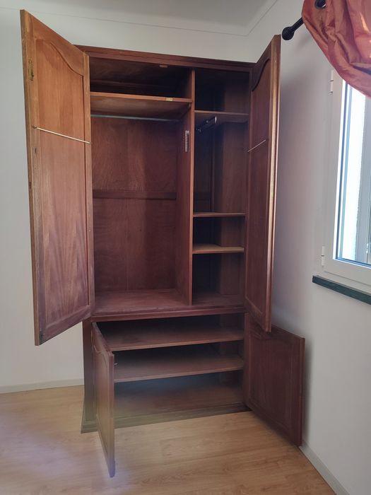Roupeiro de quarto altíssimo
