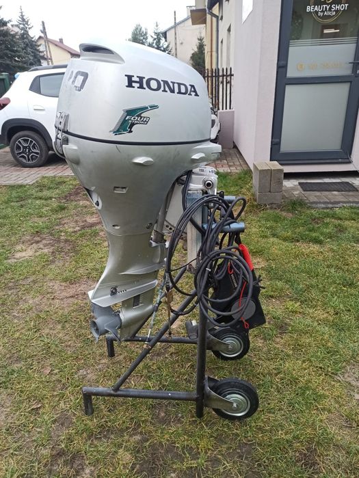 Silnik zaburtowy Honda BF20 e start manetka