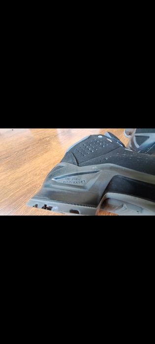 Buty Robocze 43r Uvex   S1