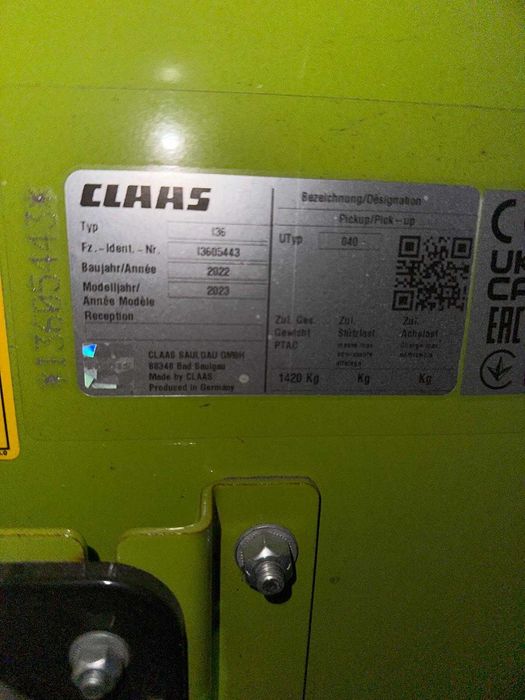 Claas Pick Up300
