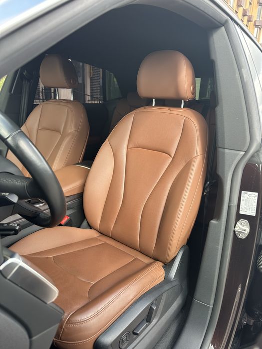 AUDI Q8 3.0 D 2021 офіц.
