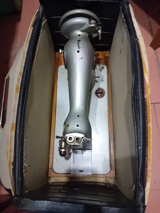 Швейна машина Подольська, потребує ремонту