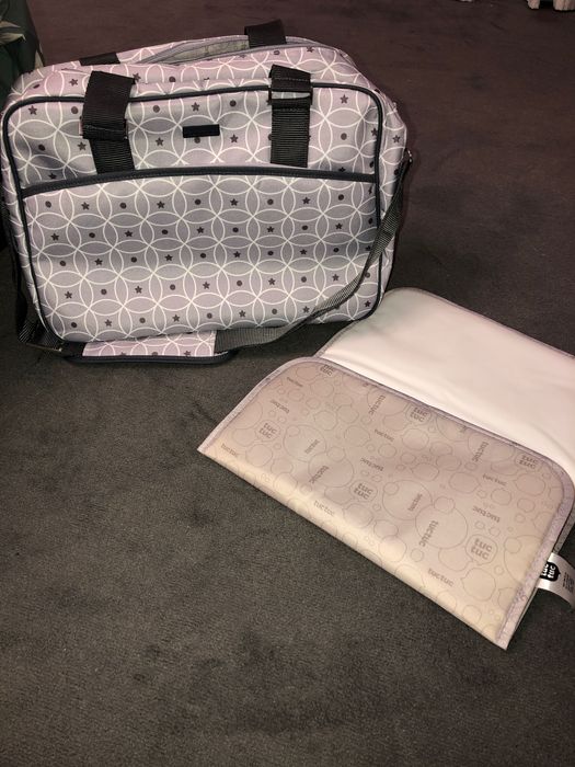 Mala de bebê para passeio com trocador (tuc tuc)
