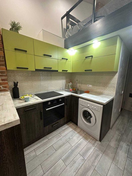 Продам 1 к. кв. двухуровневую на Батицкого. ЖК Мрия (404914)