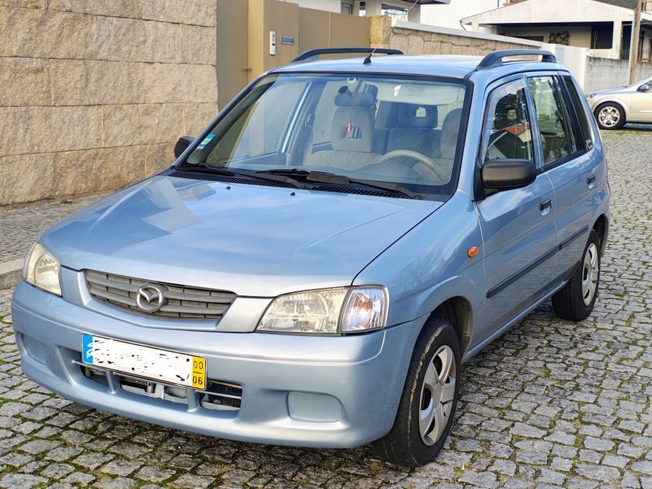 Mazda demio 1.2 16v muito estimado