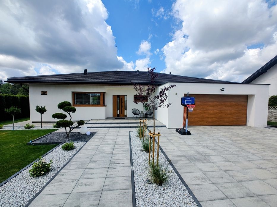 DOM 140m2 + garaż 36m2 Bełchatów - Nowy Świat