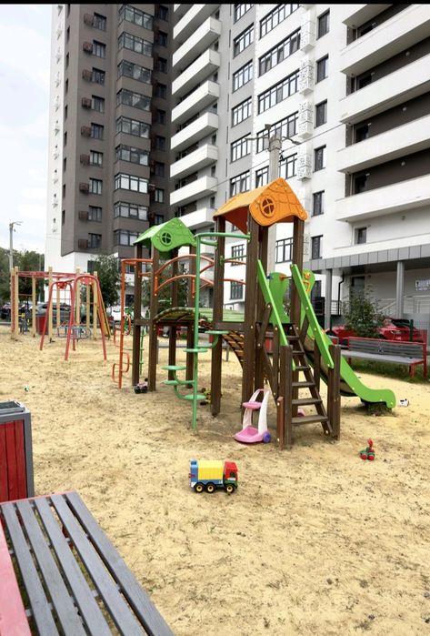Продам квартиру в Новострое ЖК Инфинити в Центре города !
