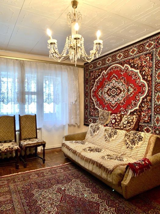 Продам 2 ком квартиру Южный мкрн, Пески