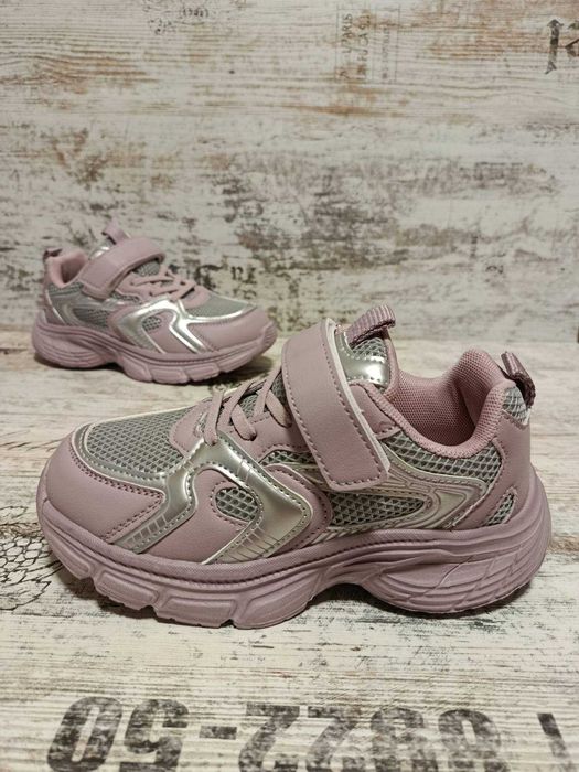 Якісні Легенькі Кросівки Том.м tom.m 32,33,34,35,36,36  розміри