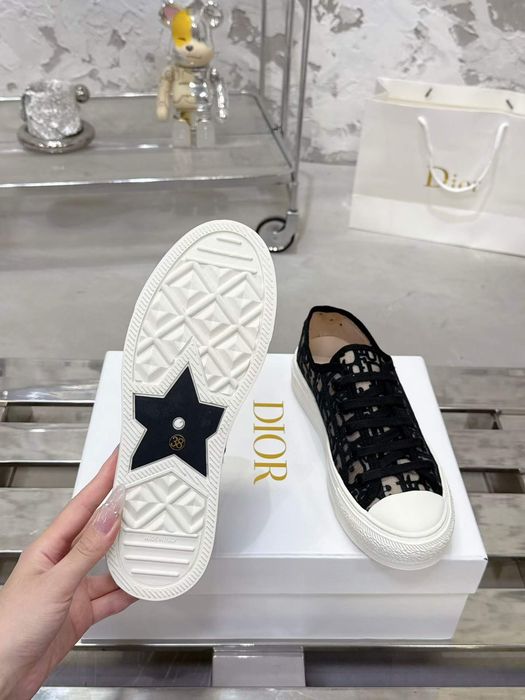 Buty nowe, trampki, snikersy, tenisówki Cristiana Diora 45-39