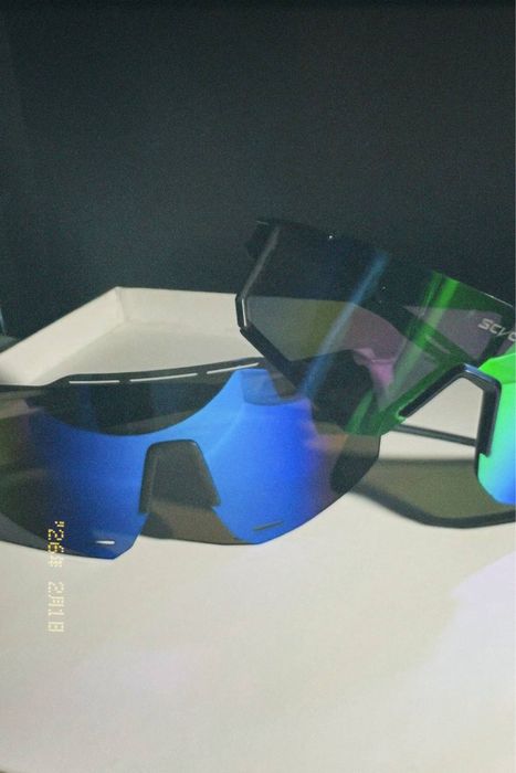 окуляри стиль у2к