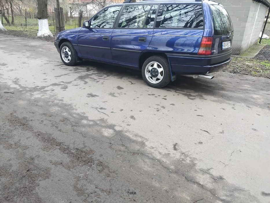 Опель Астра 1.8 ГАЗ БЕНЗИН АВТОМАТ!