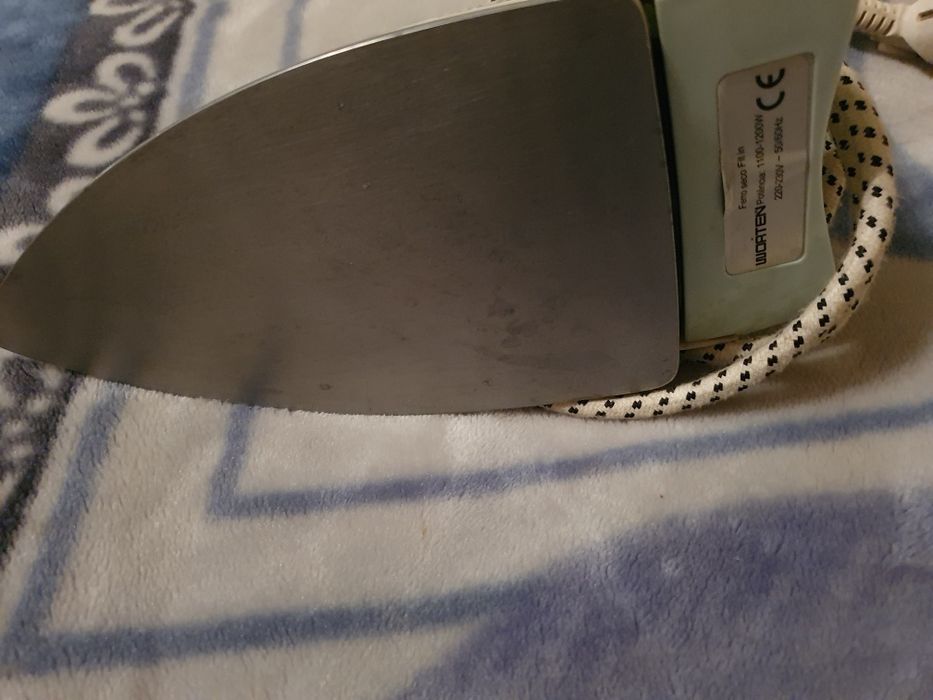 Праска утюг  маловживаний