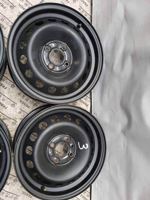 Felgi stalowe Fiat Punto 500 Doblo Panda 4x98 5,5jx14 ET35