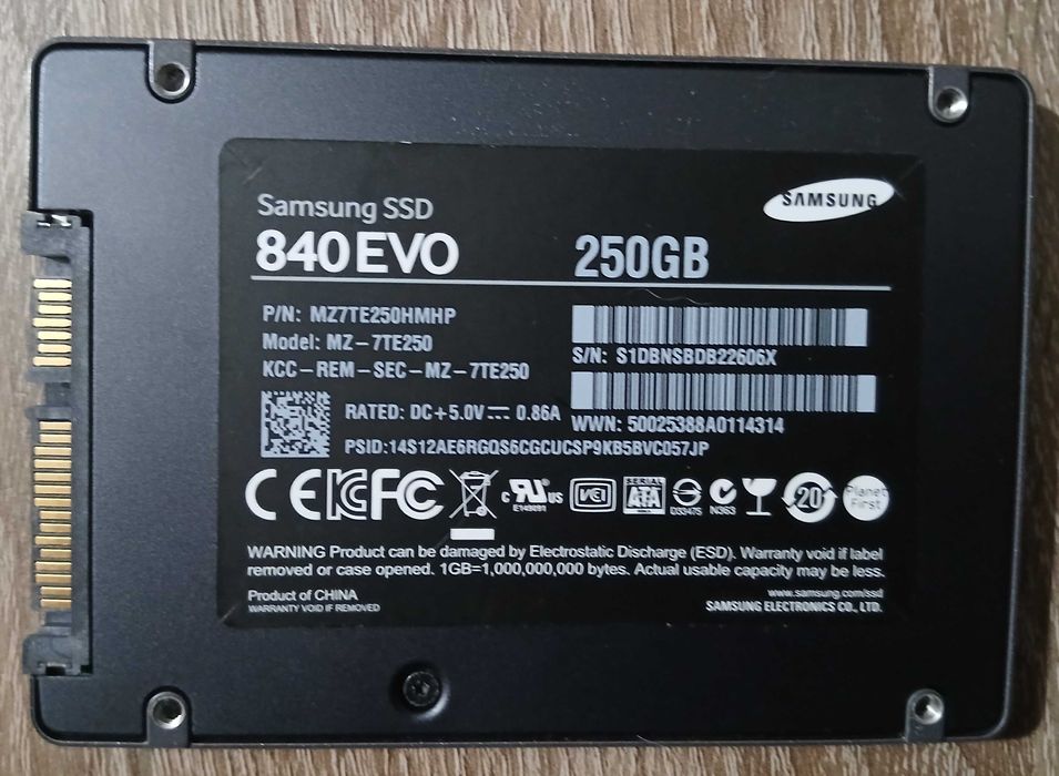 Samsung MZ7TE250HMHP 840 EVO Series 250GB SATA