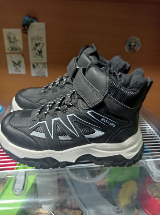 Черевикі нові  неношині